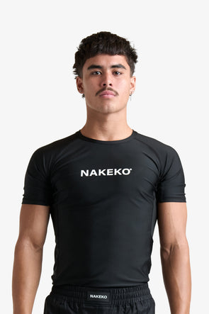 Base Short Sleeve In Black